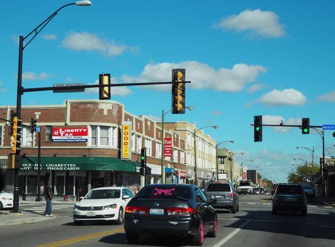 Roosevelt Road in Chicago